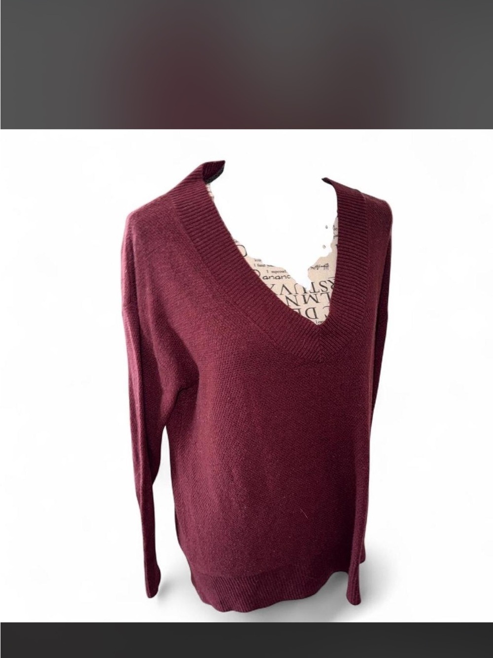 Gap Classic V-Neck Sweater in Deep Wine